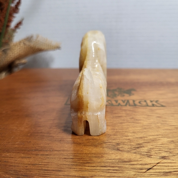 Vintage Carved Stone Onyx Marble Spaniel Dog Figurine - Picture 5 of 10